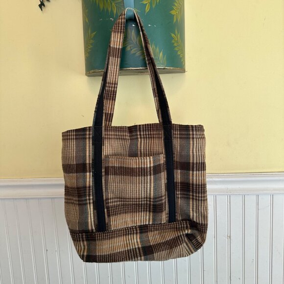 D&Y Handbags - D&Y Vintage Tote Bag Plaid Brown inner closed pocket bag purse
